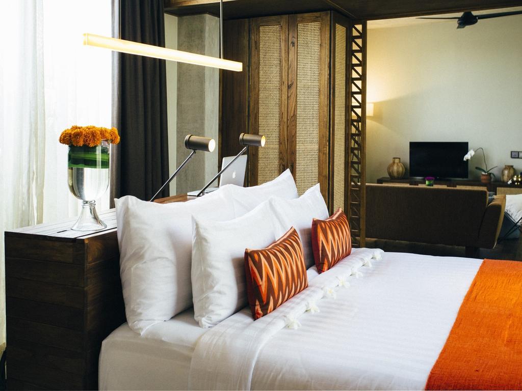Staycation at Canopy Suite,645437787:JPEG